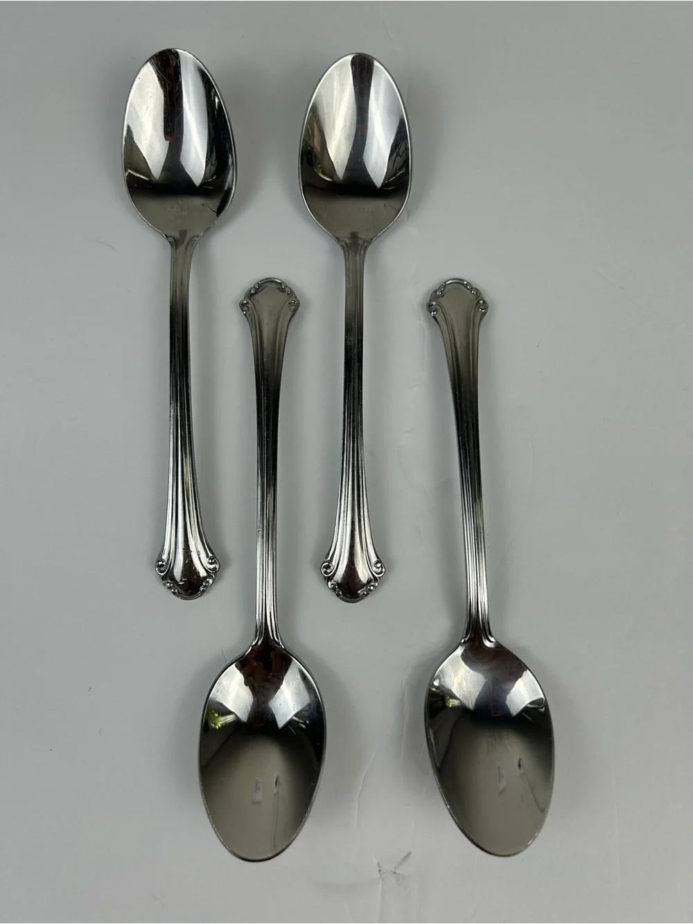 Pfaltzgraff Meridian 30 Pc Stainless Steel Flatware Set Silver spoons